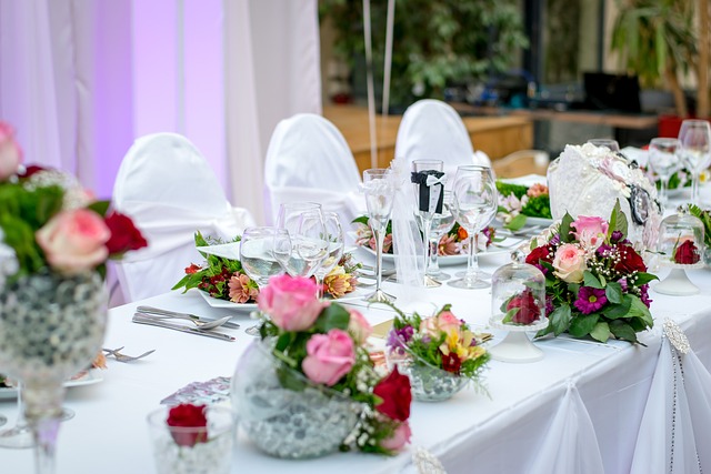 kytice na svatební stůl